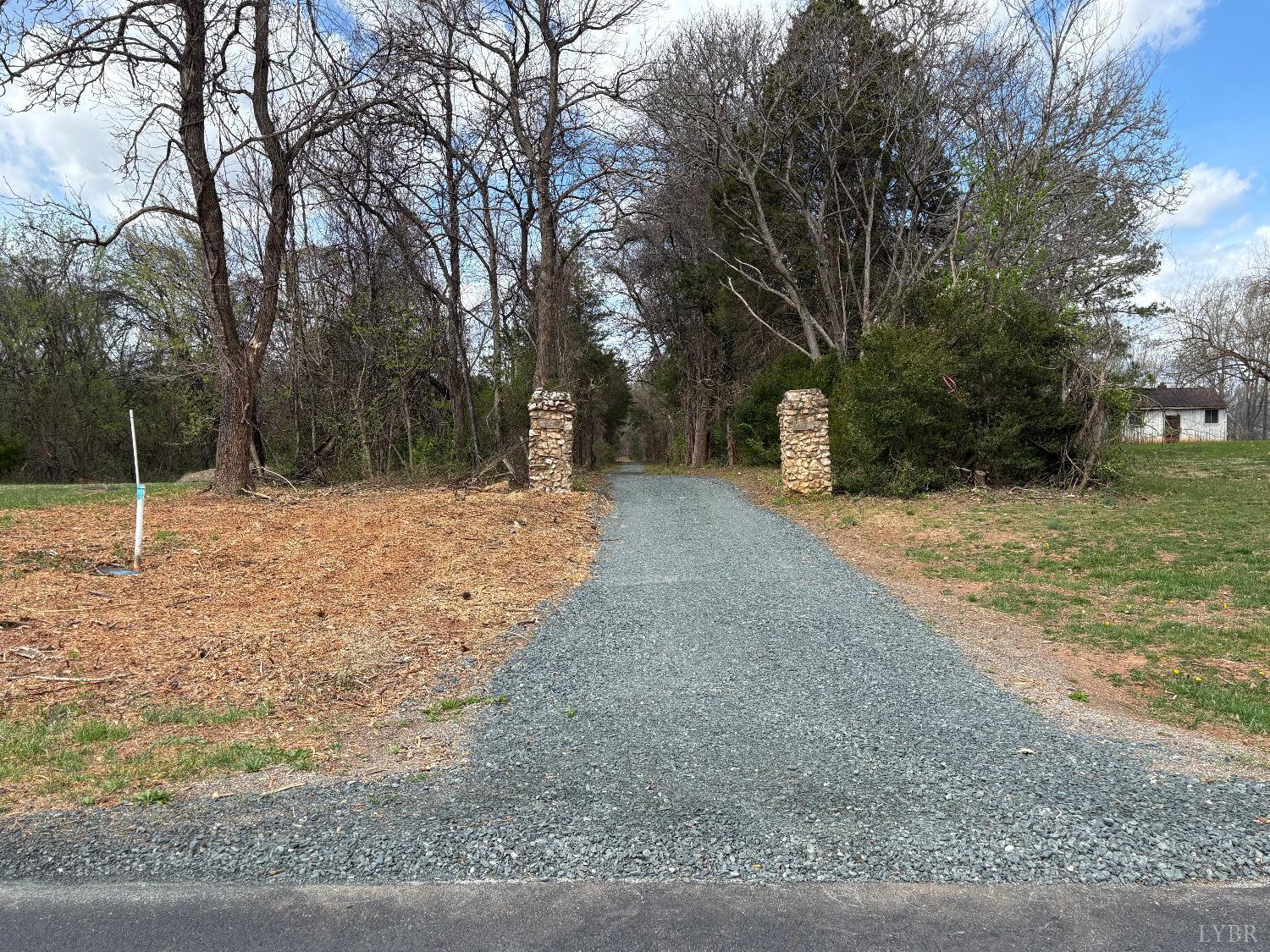 Dulwich Drive, Amherst, Virginia image 2