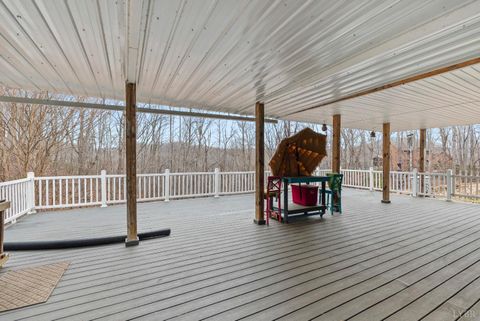 Tiny photo for 1132 James view Drive, Lynchburg, VA 24503 (MLS # 364857)