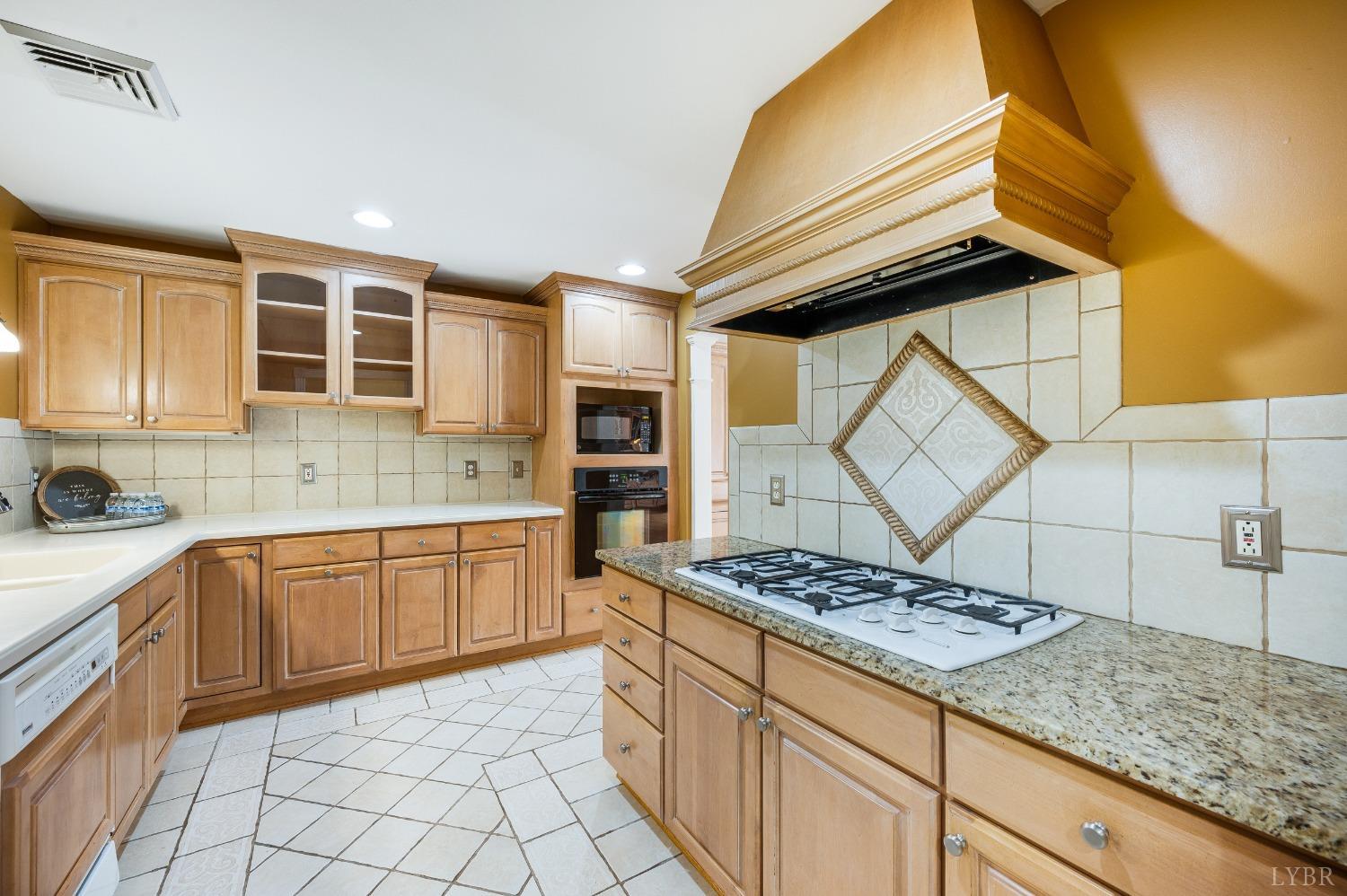 216 Trents Landing Road, Madison Heights, Virginia image 11