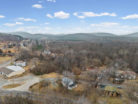 Tiny photo for 26 Braddock Lane, Shipman, VA 22971 (MLS # 363933)