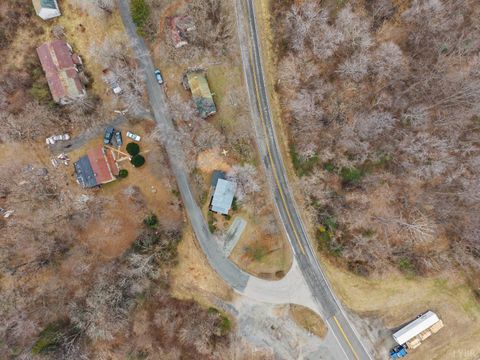 Tiny photo for 26 Braddock Lane, Shipman, VA 22971 (MLS # 363933)