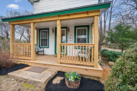 Tiny photo for 26 Braddock Lane, Shipman, VA 22971 (MLS # 363933)
