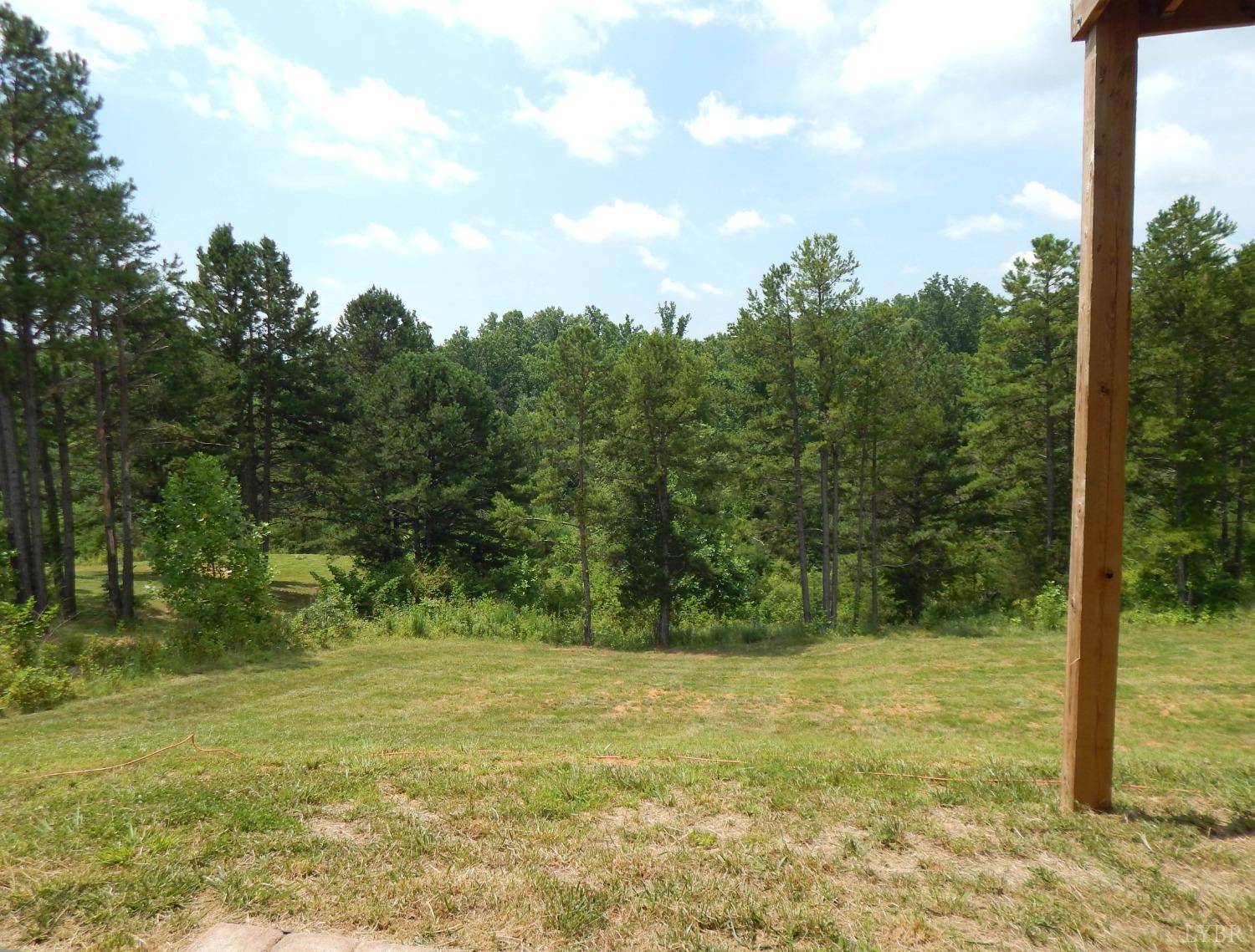 252 Oak Spring Lane, Madison Heights, Virginia image 12