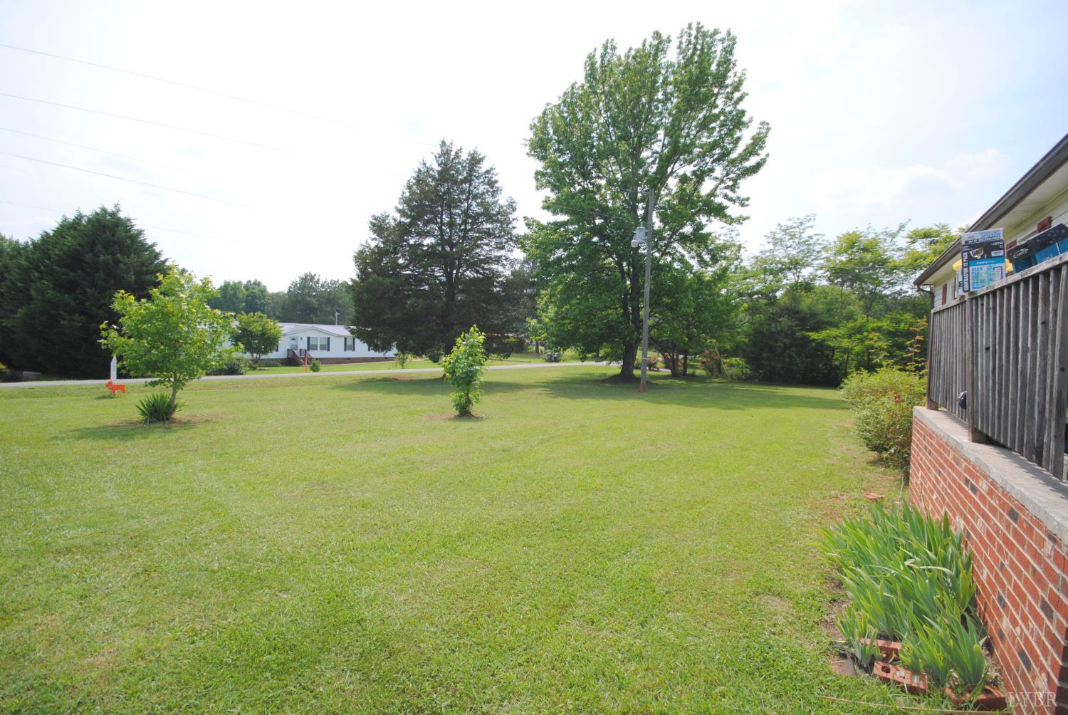 1114 Golden Leaf Rd Rd, Nathalie, Virginia image 24