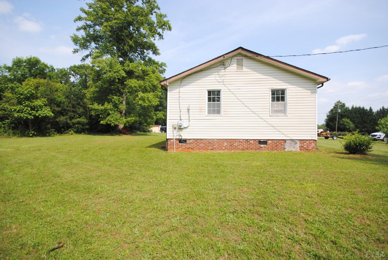 1114 Golden Leaf Rd Rd, Nathalie, Virginia image 28