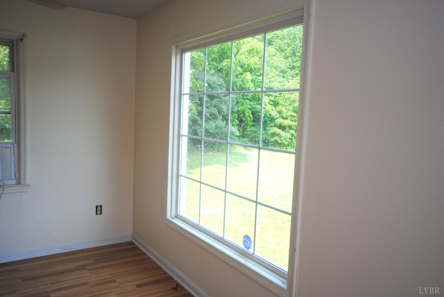 1114 Golden Leaf Rd Rd, Nathalie, Virginia image 7