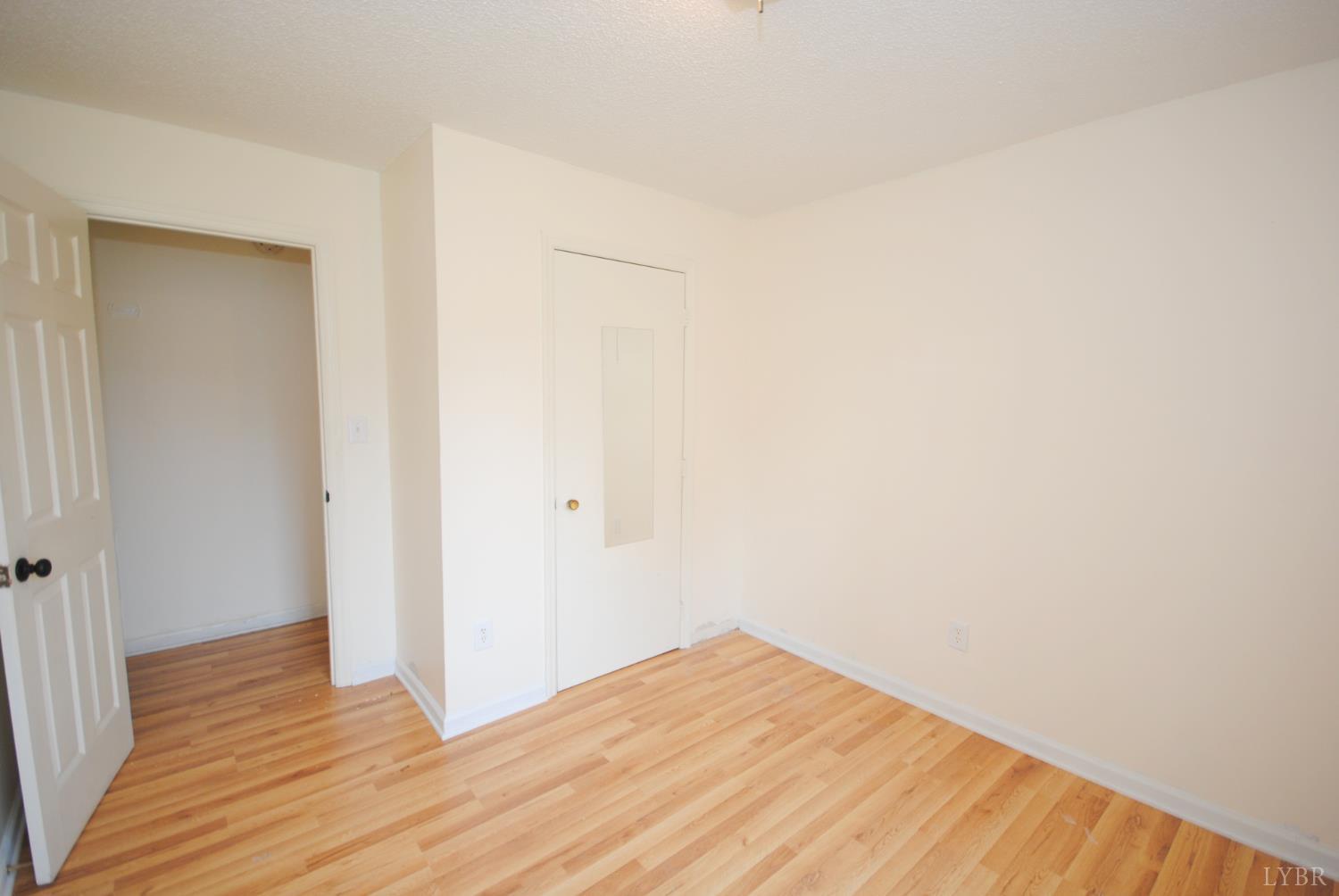 1114 Golden Leaf Rd Rd, Nathalie, Virginia image 16