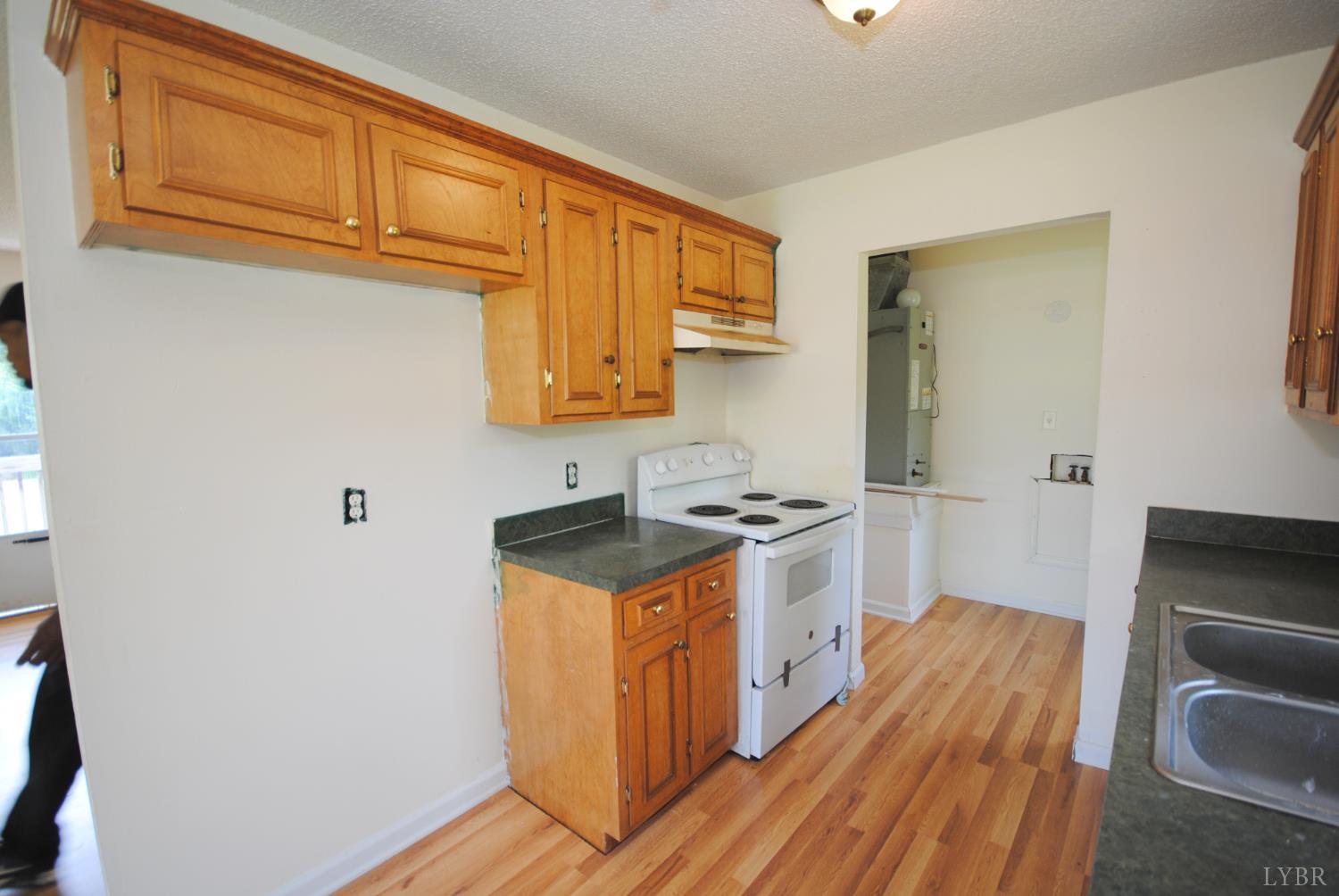 1114 Golden Leaf Rd Rd, Nathalie, Virginia image 11
