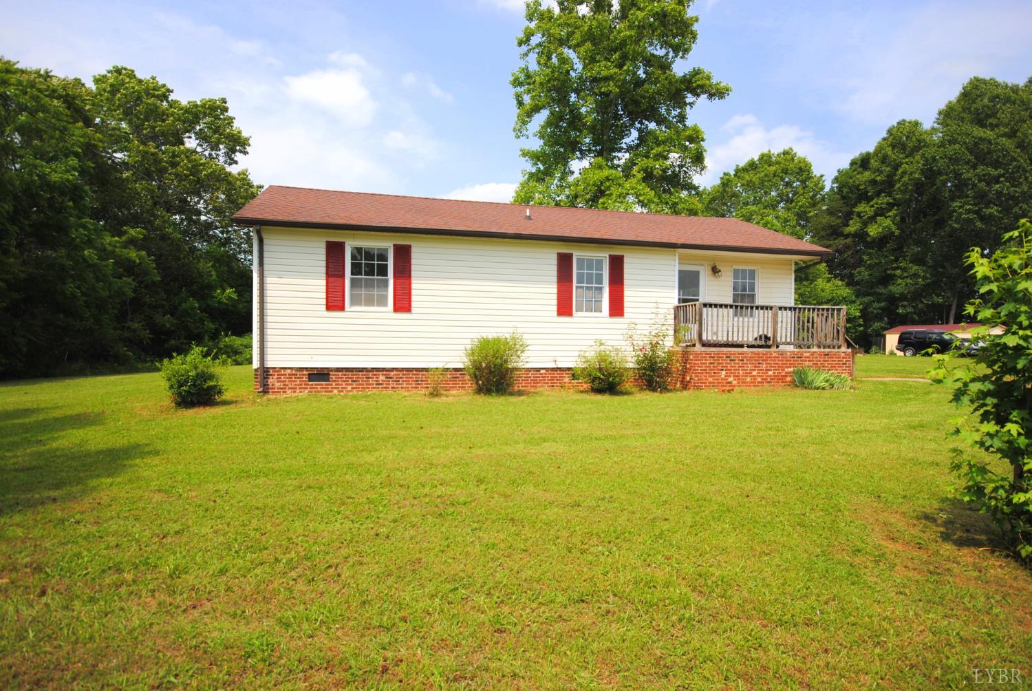 1114 Golden Leaf Rd Rd, Nathalie, Virginia image 1