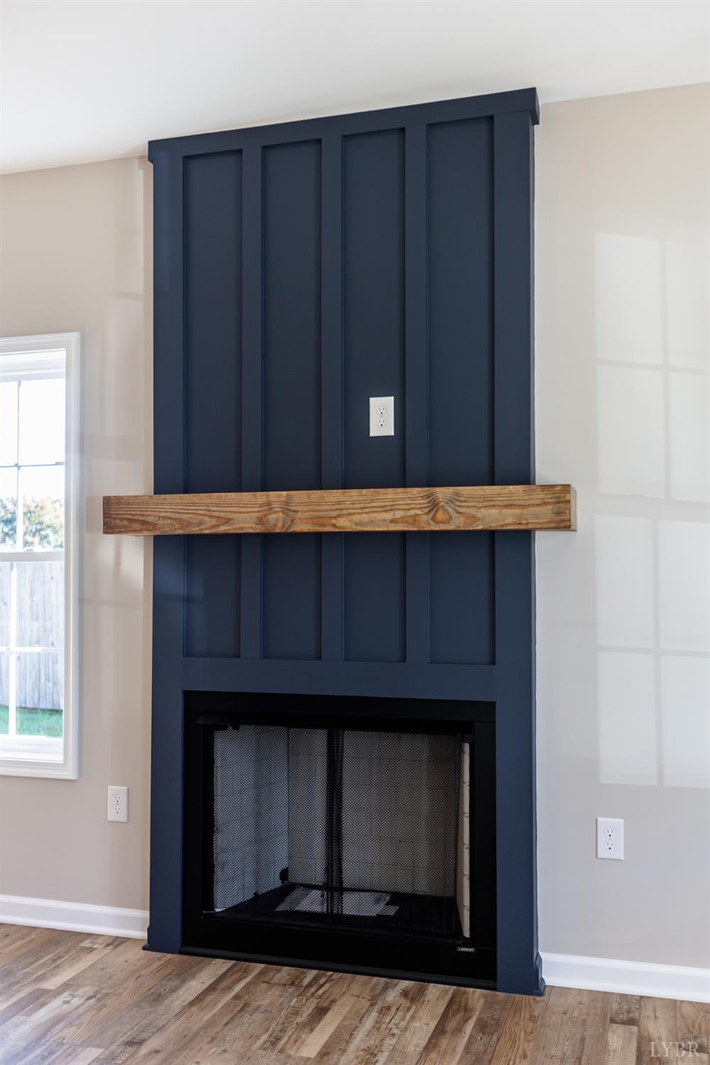 Appomattox, Virginia 24522, United States, 3 Bedrooms Bedrooms, ,3 BathroomsBathrooms,Residential,Active,244037