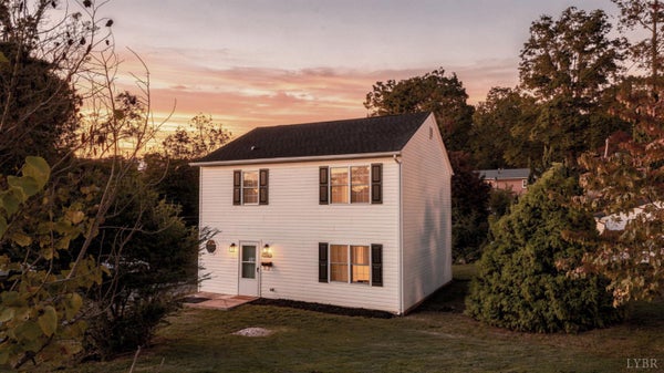 1706 TEXAS AVE, LYNCHBURG, VA 24501 - Image 1fc104e7d7e8e6e6cbaa7d8a1f845e6e/3946679221