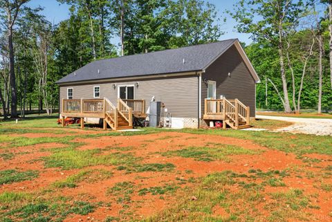 Tiny photo for 2146 Stonewall Road, Concord, VA 24538 (MLS # 366599)