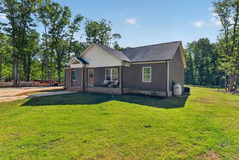 Tiny photo for 2146 Stonewall Road, Concord, VA 24538 (MLS # 366599)