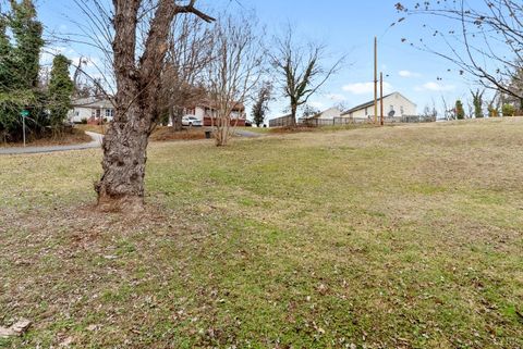 Tiny photo for 816 Spring Street, Lynchburg, VA 24504 (MLS # 364686)