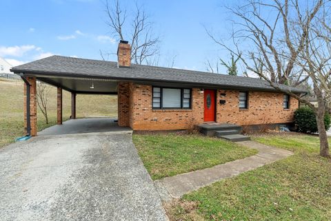 Photo of 816 Spring Street, Lynchburg, VA 24504 (MLS # 364686)