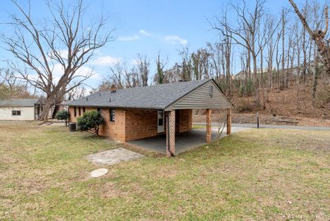 Tiny photo for 816 Spring Street, Lynchburg, VA 24504 (MLS # 364686)
