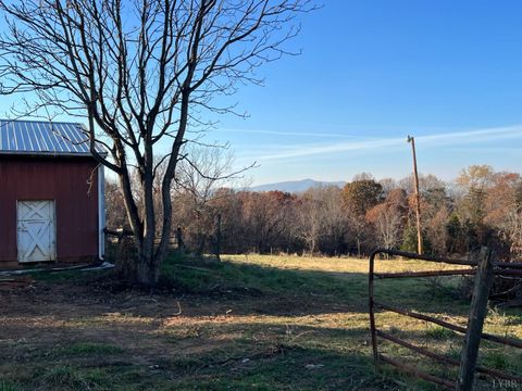 Tiny photo for 1358 S Coolwell Road, Madison Heights, VA 24572 (MLS # 362841)