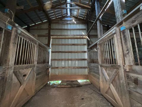 Tiny photo for 1358 S Coolwell Road, Madison Heights, VA 24572 (MLS # 362841)