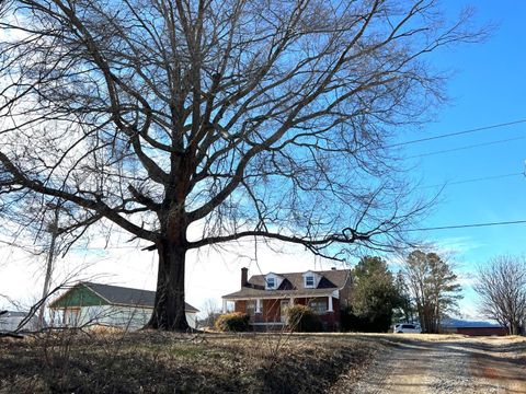 Tiny photo for 1358 S Coolwell Road, Madison Heights, VA 24572 (MLS # 362841)