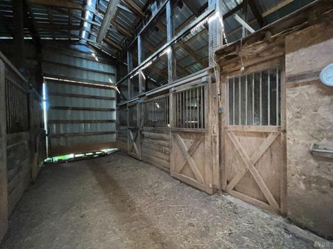 Tiny photo for 1358 S Coolwell Road, Madison Heights, VA 24572 (MLS # 362841)