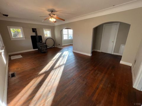 Tiny photo for 1358 S Coolwell Road, Madison Heights, VA 24572 (MLS # 362841)