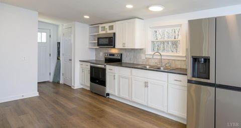 Tiny photo for 1860 S Coolwell Road, Madison Heights, VA 24572 (MLS # 365189)