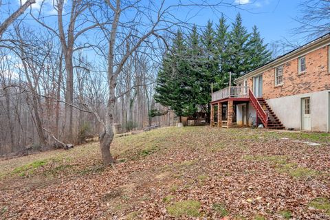Tiny photo for 127 Temple Circle, Lynchburg, VA 24502 (MLS # 363981)