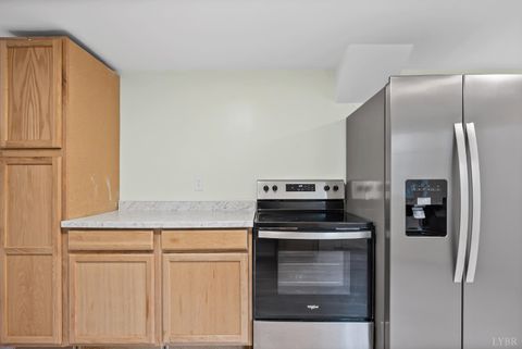 Tiny photo for 127 Temple Circle, Lynchburg, VA 24502 (MLS # 363981)