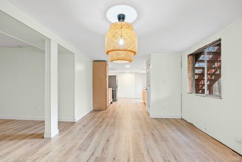 Tiny photo for 127 Temple Circle, Lynchburg, VA 24502 (MLS # 363981)