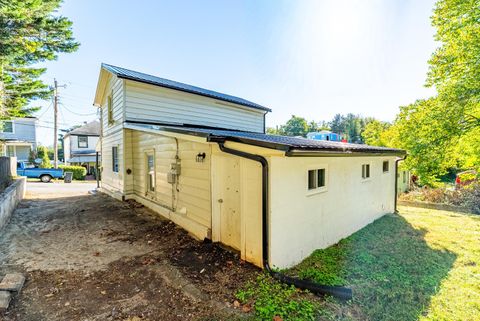 Tiny photo for 811 Polk Street, Lynchburg, VA 24501 (MLS # 362580)