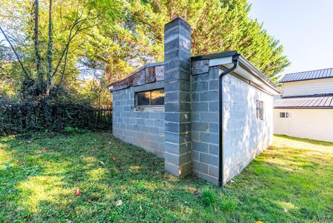 Tiny photo for 811 Polk Street, Lynchburg, VA 24501 (MLS # 362580)