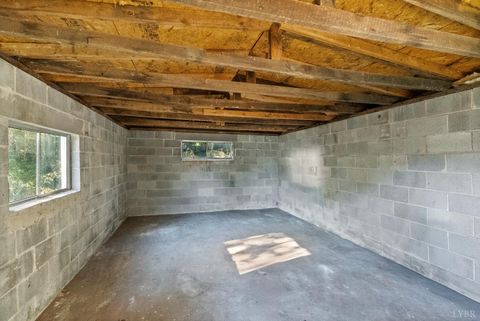 Tiny photo for 811 Polk Street, Lynchburg, VA 24501 (MLS # 362580)
