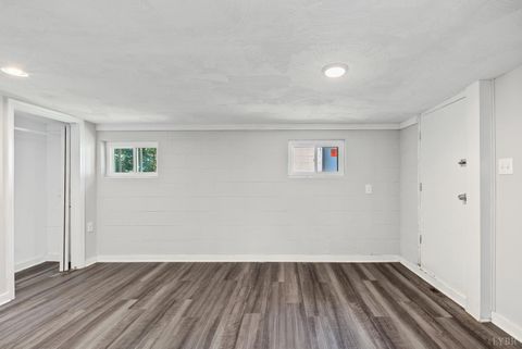Tiny photo for 811 Polk Street, Lynchburg, VA 24501 (MLS # 362580)