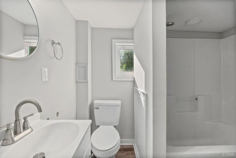 Tiny photo for 811 Polk Street, Lynchburg, VA 24501 (MLS # 362580)
