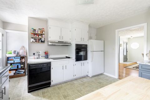 Tiny photo for 7135 Suncrest Drive, Lynchburg, VA 24502 (MLS # 365666)