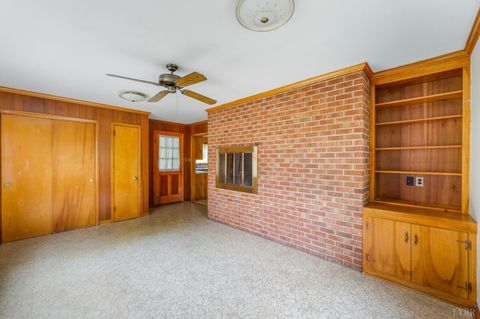 Tiny photo for 7100 Morton Dr, Lynchburg, VA 24502 (MLS # 366275)
