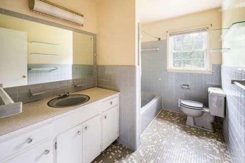 Tiny photo for 7100 Morton Dr, Lynchburg, VA 24502 (MLS # 366275)