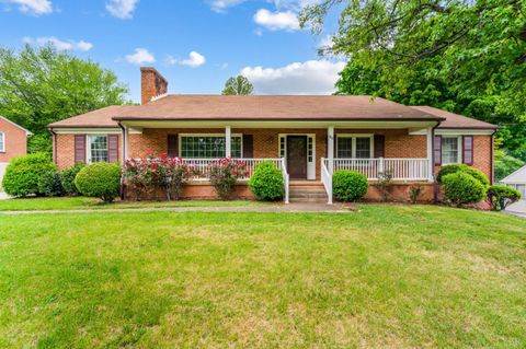 Photo of 7100 Morton Dr, Lynchburg, VA 24502 (MLS # 366275)