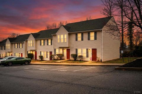 Photo of 716 Leesville Road #201, Lynchburg, VA 24502 (MLS # 364827)