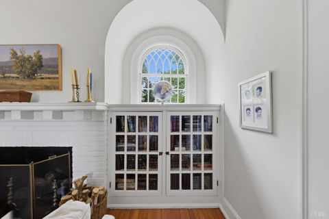 Tiny photo for 1304 Langhorne Road, Lynchburg, VA 24503 (MLS # 366103)