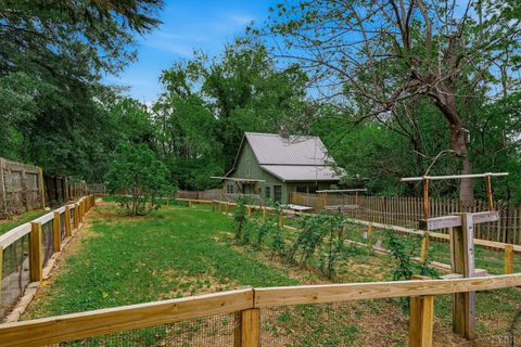 Tiny photo for 1304 Langhorne Road, Lynchburg, VA 24503 (MLS # 366103)