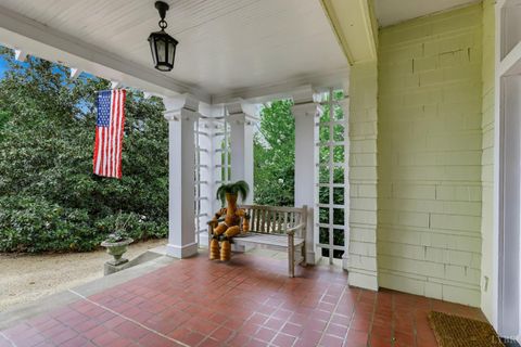Tiny photo for 1304 Langhorne Road, Lynchburg, VA 24503 (MLS # 366103)