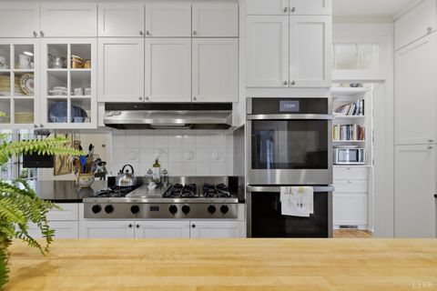 Tiny photo for 1304 Langhorne Road, Lynchburg, VA 24503 (MLS # 366103)