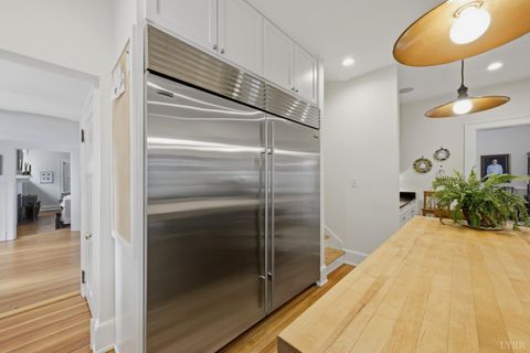 Tiny photo for 1304 Langhorne Road, Lynchburg, VA 24503 (MLS # 366103)