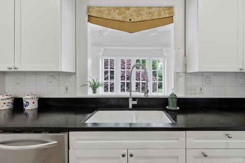Tiny photo for 1304 Langhorne Road, Lynchburg, VA 24503 (MLS # 366103)