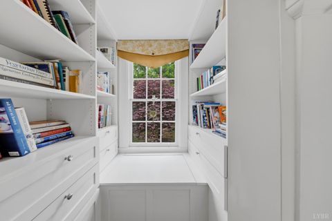 Tiny photo for 1304 Langhorne Road, Lynchburg, VA 24503 (MLS # 366103)