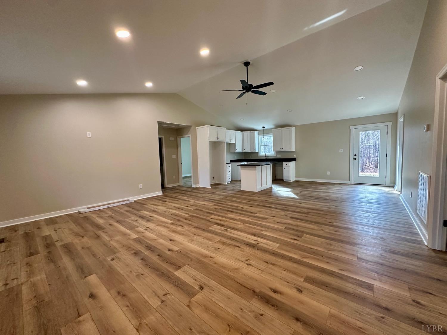 1484 White House Rd, Moneta, Virginia image 2