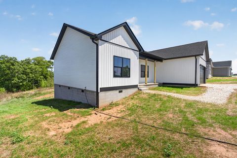 Tiny photo for 171 Fox Hall Dr, Amherst, VA 24521 (MLS # 366366)