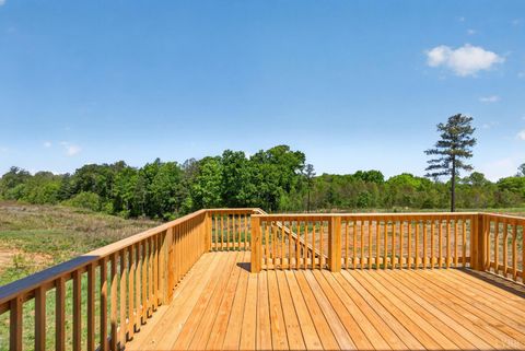 Tiny photo for 171 Fox Hall Dr, Amherst, VA 24521 (MLS # 366366)