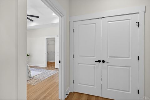 Tiny photo for 171 Fox Hall Dr, Amherst, VA 24521 (MLS # 366366)